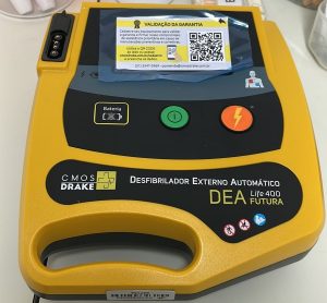 CMOS DRAKE LIFE 400 - DEA - DESFIBRILADOR AUTOMATICO – CEDI MEDICAL